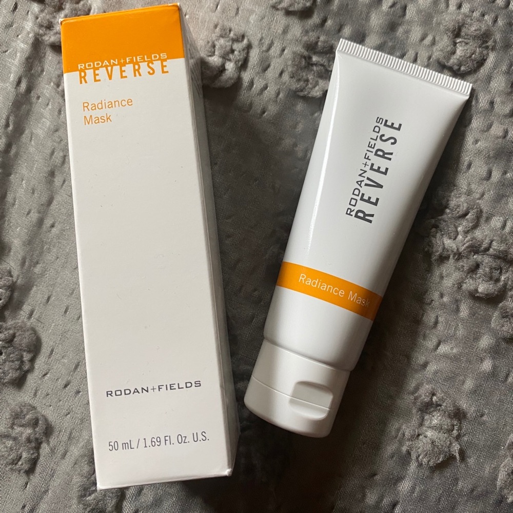 Rodan and fields reverse radiance mask
